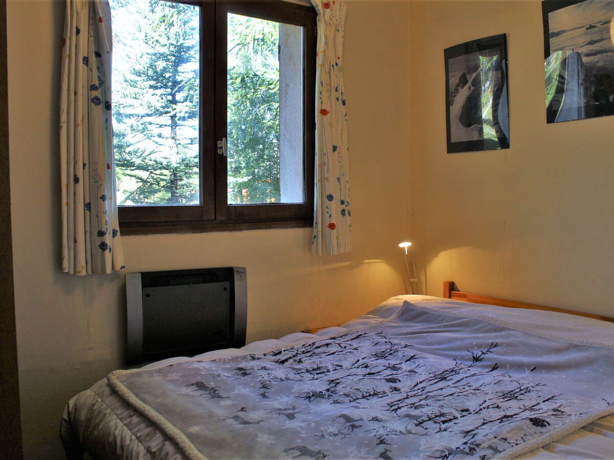 Appartement 3 pièces à Risoul 1850, près du téléski - Photo 8