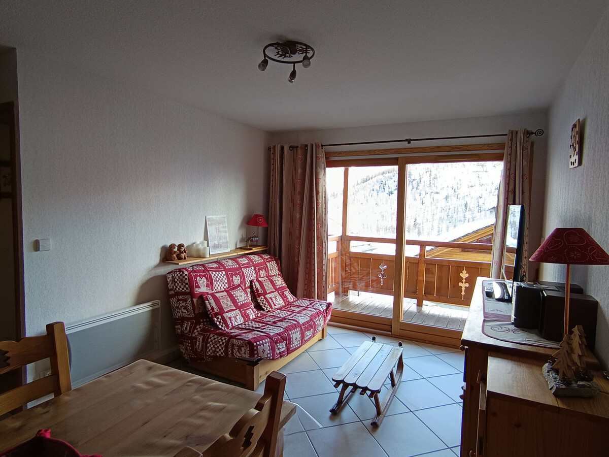 Appartement 40m² à 30m des pistes, balcon plein sud - Photo 2