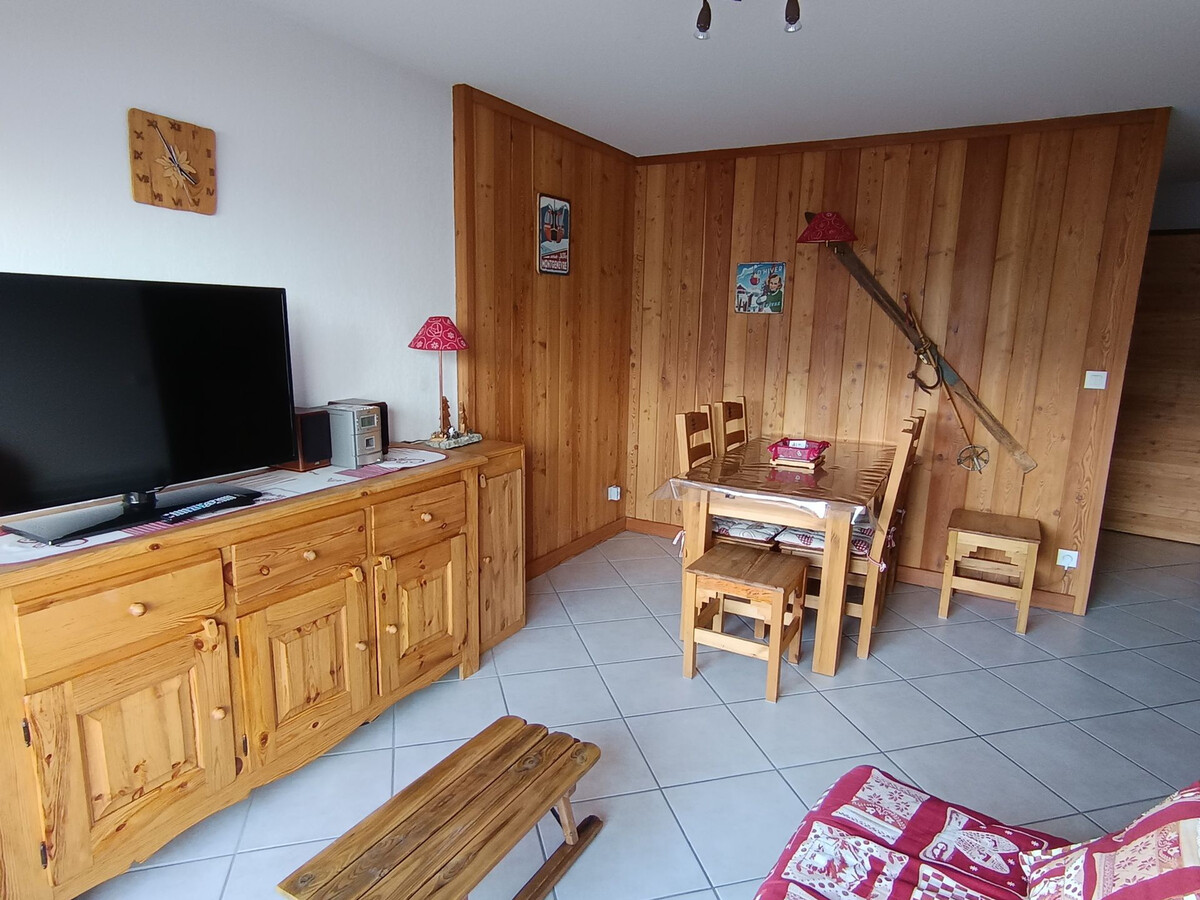 Appartement 40m² à 30m des pistes, balcon plein sud - Photo 3