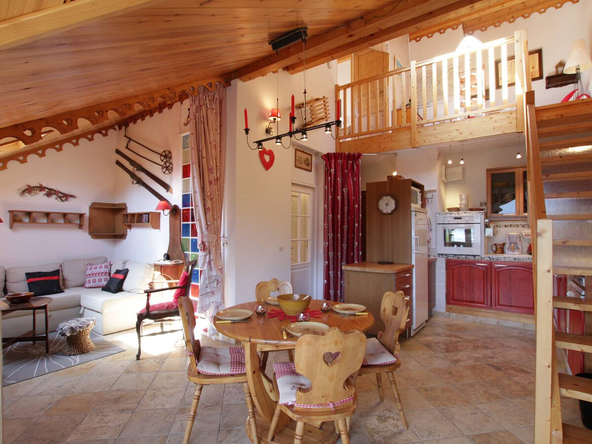 Appart 2P Mezzanine Briançon, balcon sud vue panoramique - Photo 1