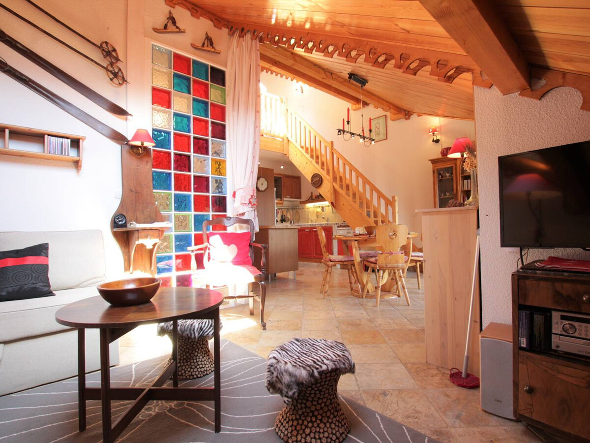 Appart 2P Mezzanine Briançon, balcon sud vue panoramique - Photo 11