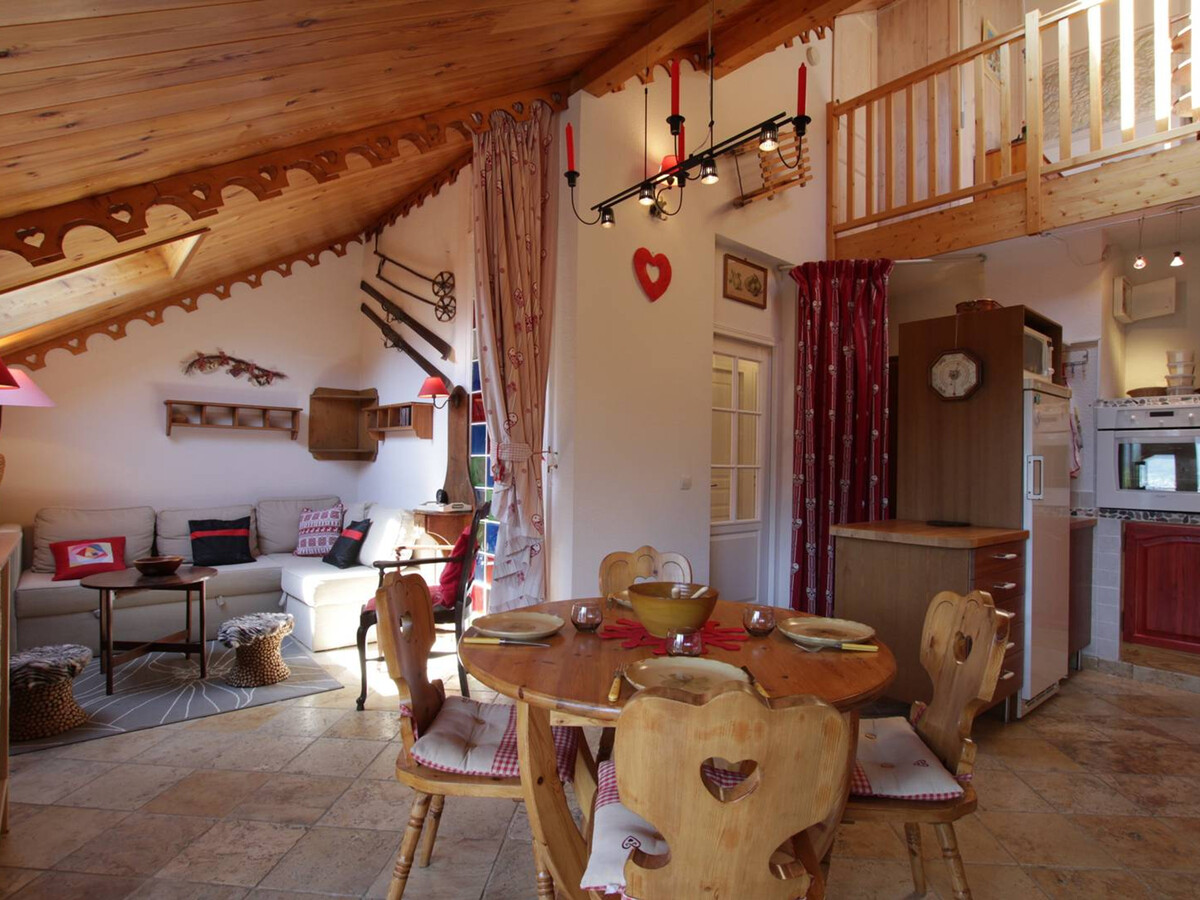 Appart 2P Mezzanine Briançon, balcon sud vue panoramique - Photo 14