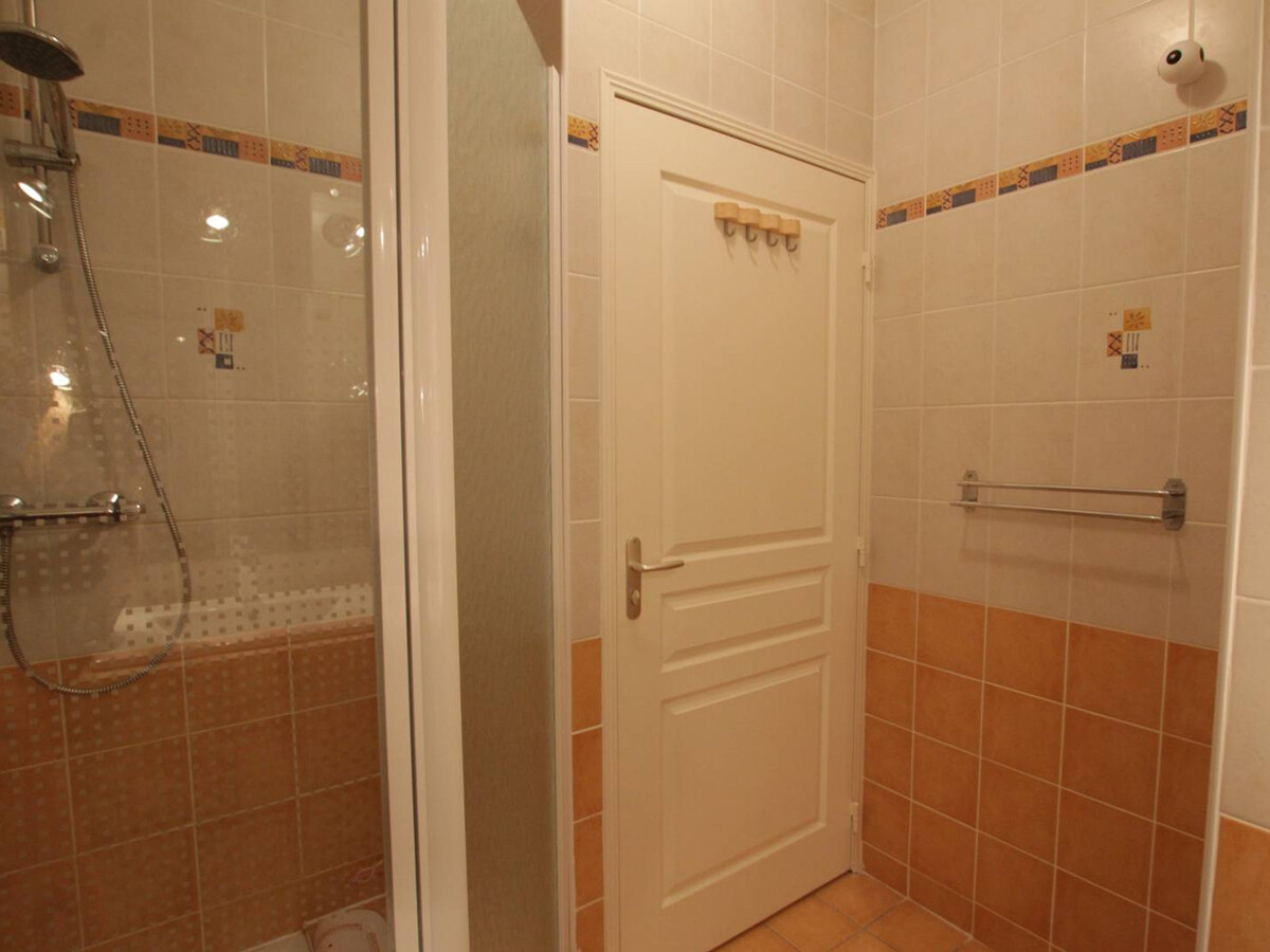 Appart 2P Mezzanine Briançon, balcon sud vue panoramique - Photo 17