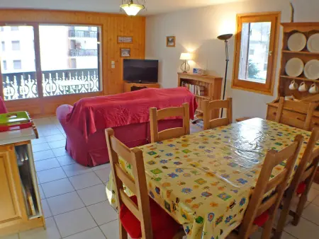 T4 Samoëns 6 pers. : balcon vue montagne et garage : photo 4