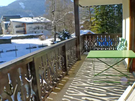 T4 Samoëns 6 pers. : balcon vue montagne et garage : photo 10