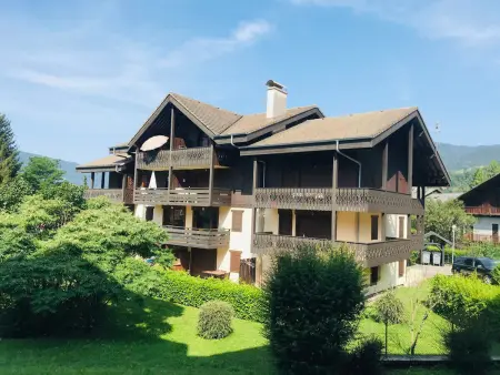 T4 Samoëns 6 pers. : balcon vue montagne et garage : photo 13