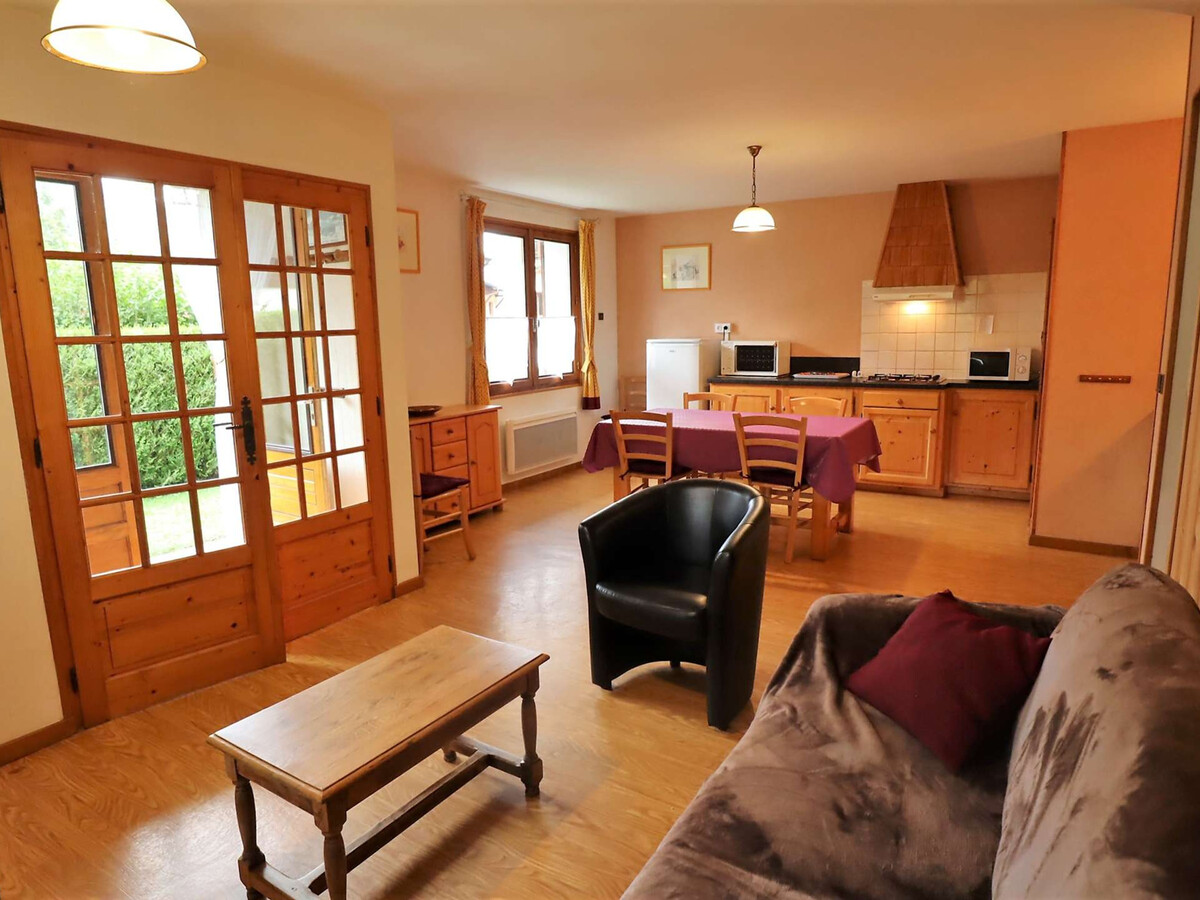 Chalet Le Roc du Vent, 75m² pour 4 à Arêches - Photo 1