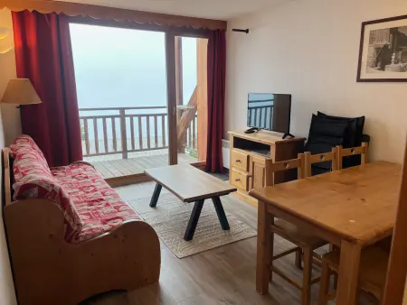 Location appartement à Orcières Merlette, Appartement 6 Pers, Proche Pistes et Commerces, Balcon Sud, Parking Inclus, Animaux Acceptés