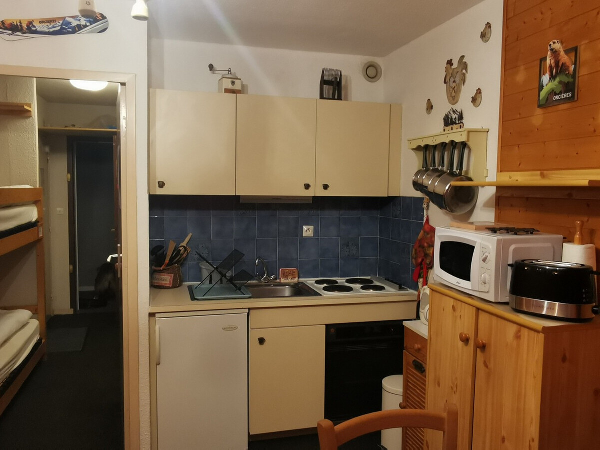 Studio cabine 24m² à 50m du télésiège, vue ouest - Photo 5