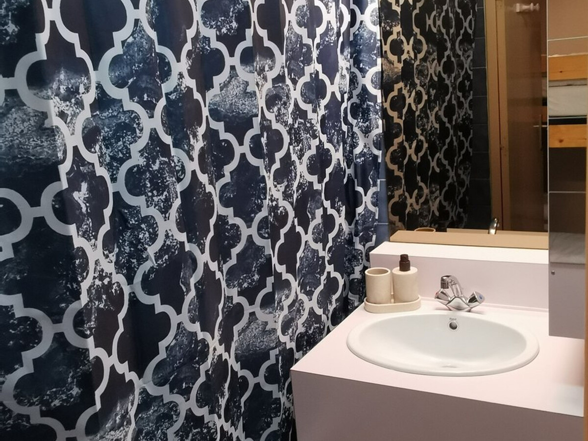 Studio cabine 24m² à 50m du télésiège, vue ouest - Photo 6
