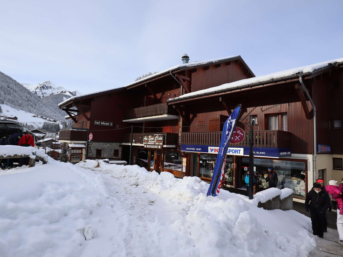 Appartement 4 pers. à 50m des pistes, piscine été - Photo 10