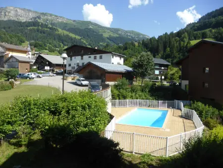 Location appartement à Arêches Beaufort, Appartement cosy pour 4 avec piscine et balcon à Arêches-Beaufort