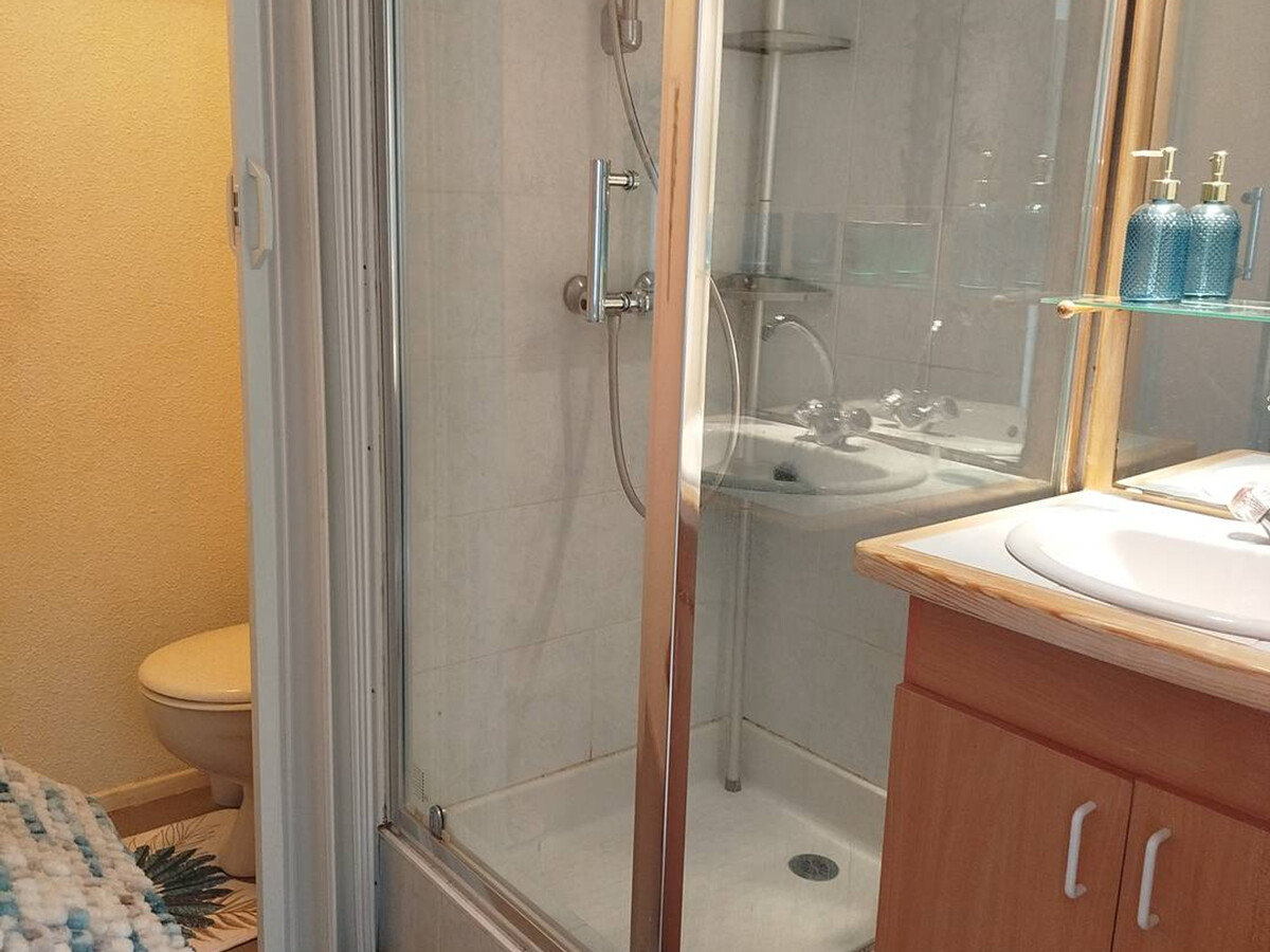 T2 résidence sécurisée avec piscine et vue mer à Saint-Cyprien - Photo 18
