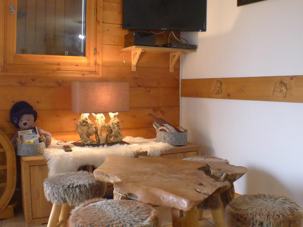Appartement 57 m² centre Samoëns, balcon montagne, parking - Photo 2