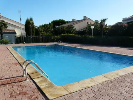 T2 climatisé avec jardin privé et piscine, Saint-Cyprien : photo 16