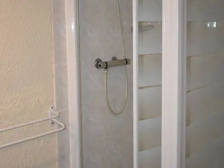 Studio cabine 4 personnes, balcon sud à Bolquère-Pyrénées 2000 : photo 4
