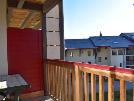 Appart 3 pièces vue golf à Font-Romeu, balcon & parking : photo 8