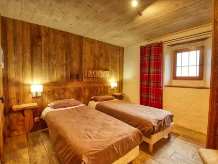 Appartement 8 pers. en ferme rénovée, sauna & terrasse : photo 8
