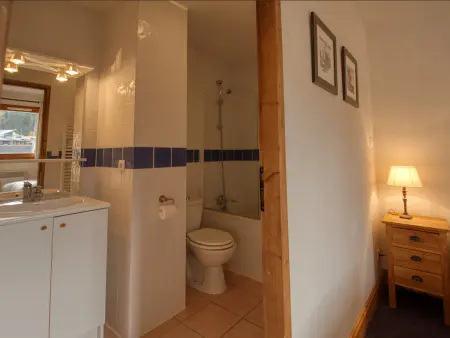 Duplex 3 chambres 8 pers. à Morillon, parking couvert : photo 8