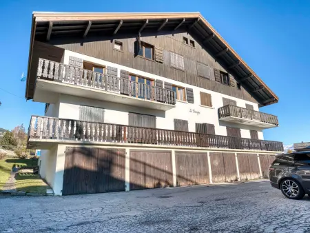 Appartement 3 chambres Megève, balcon sud & garage : photo 11