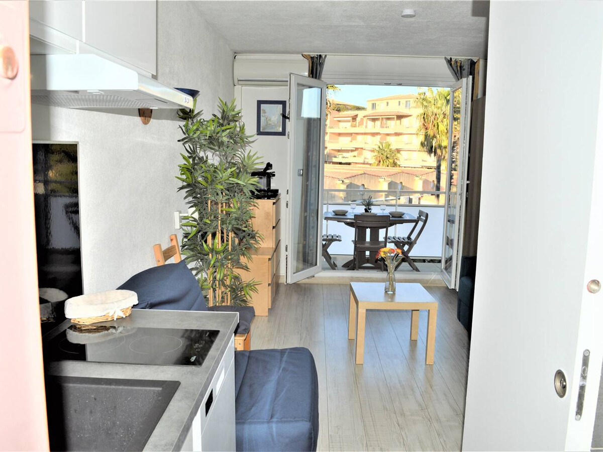 Studio climatisé avec terrasse à Cavalaire-sur-Mer - Photo 2