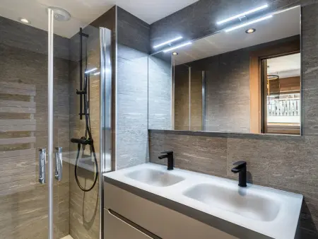 Chez Romy – Appartement 6 pers centre Les Gets : photo 9