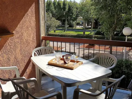 T2 mezzanine à Saint-Cyprien, parking privatif et terrasse couverte : photo 14