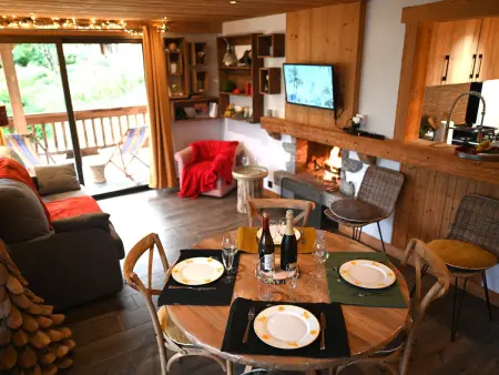 Appartement 2 Chambres avec Terrasse et Parking à La Clusaz - Photo 1