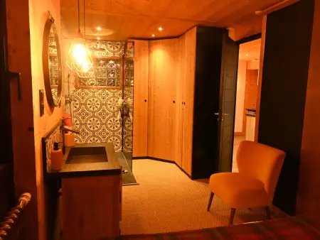 Appartement 2 Chambres avec Terrasse et Parking à La Clusaz - Photo 3