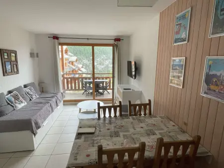 Appartement 5-6 pers. aux Orres avec piscine et balcon : photo 2