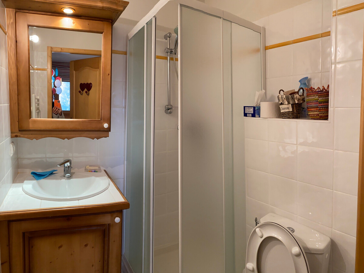 Appartement 8 pers, balcon sud, parking et piscine - Photo 12