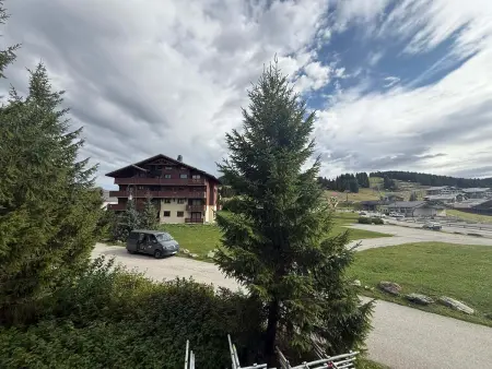 Appartement 2 pièces aux Saisies avec piscine et balcon : photo 11