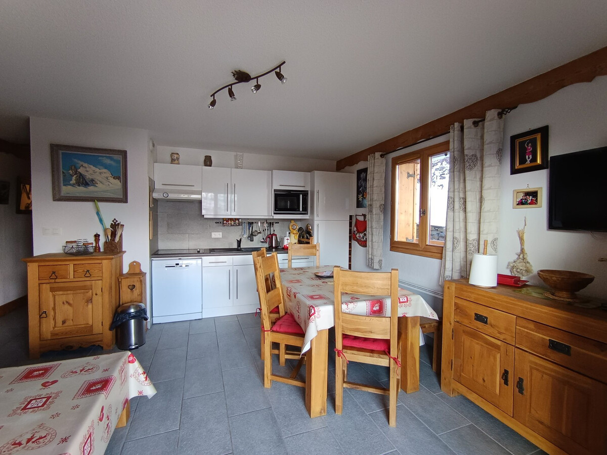 Appartement 8 pers, terrasse 40m² sud, accès pistes à 20m - Photo 1