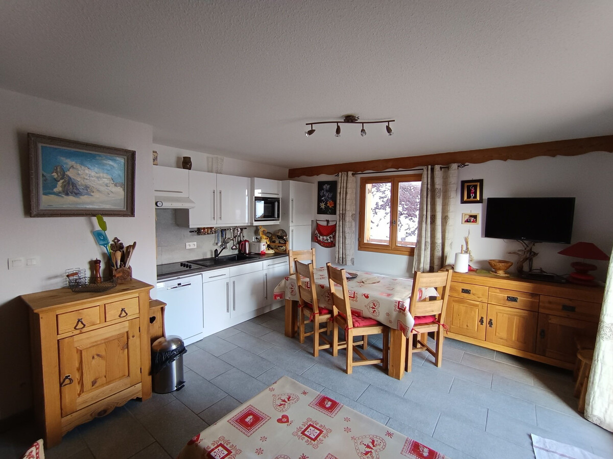 Appartement 8 pers, terrasse 40m² sud, accès pistes à 20m - Photo 2