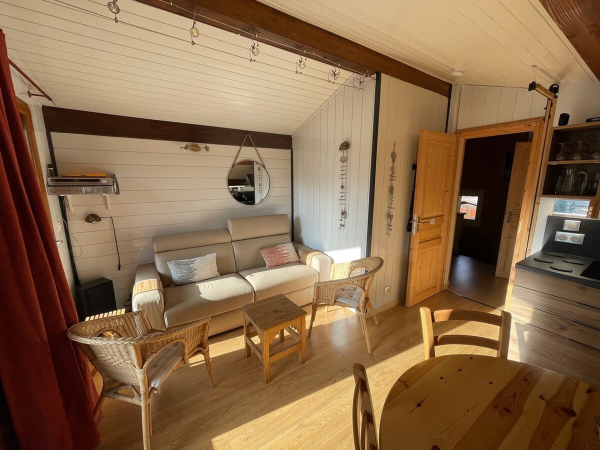 Appartement mansardé 3 pièces 74m², balcon sud, La Clusaz - Photo 1