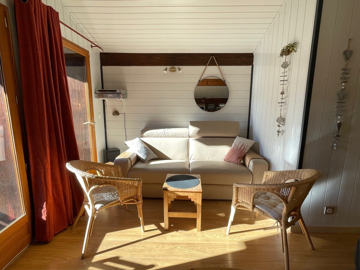 Appartement mansardé 3 pièces 74m², balcon sud, La Clusaz - Photo 3