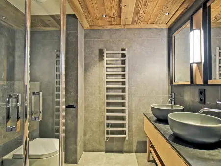 Appartement 4 chambres avec SPA et terrasse à Méribel : photo 10