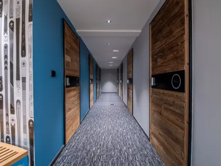 Appartement 4 chambres avec SPA et terrasse à Méribel : photo 29