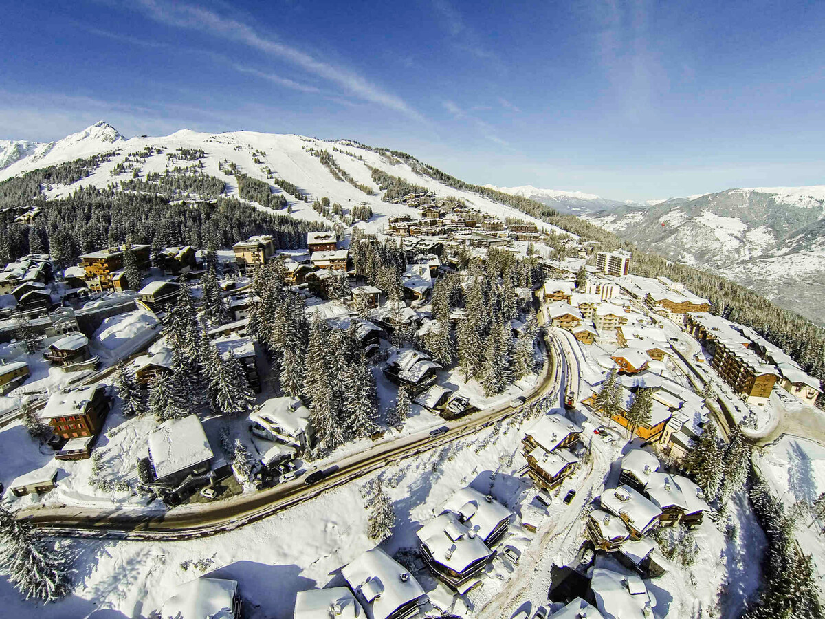 Appartement 4 chambres 10 pers., centre Courchevel 1850 - Photo 12