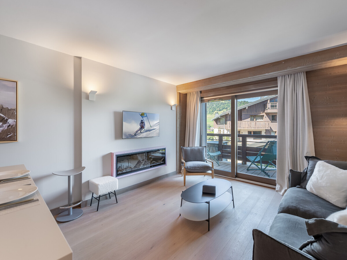 Appartement Rochebrune, piscine et parking électrique - Photo 1