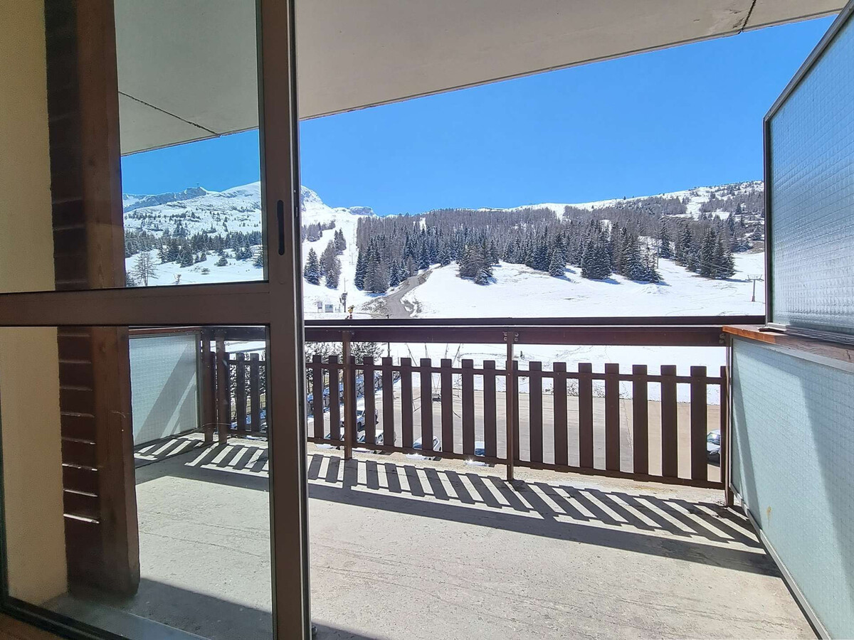 Studio Le Dévoluy, 50m télésiège, vue neige - Photo 14
