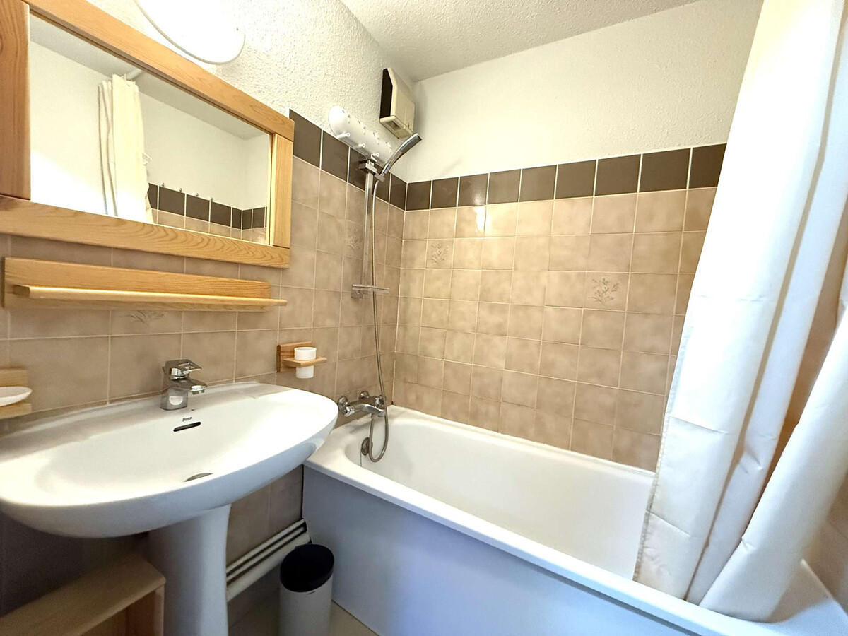 Appartement skis aux pieds, balcon vue pistes à Praz-sur-Arly - Photo 13