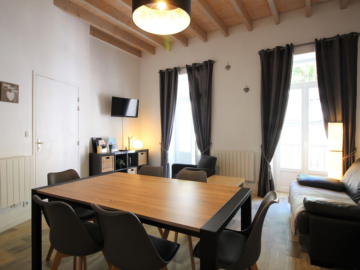 T3 duplex 3★ face au marché, 100m des Thermes - Photo 3