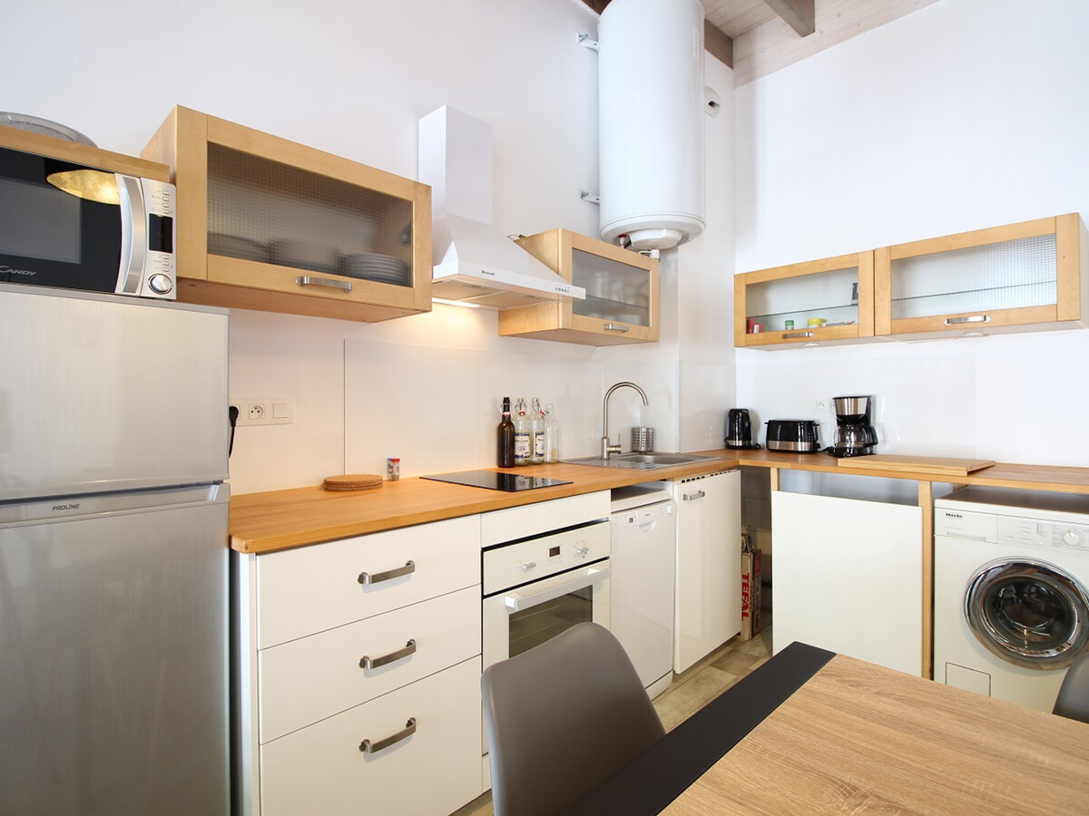 T3 duplex 3★ face au marché, 100m des Thermes - Photo 4