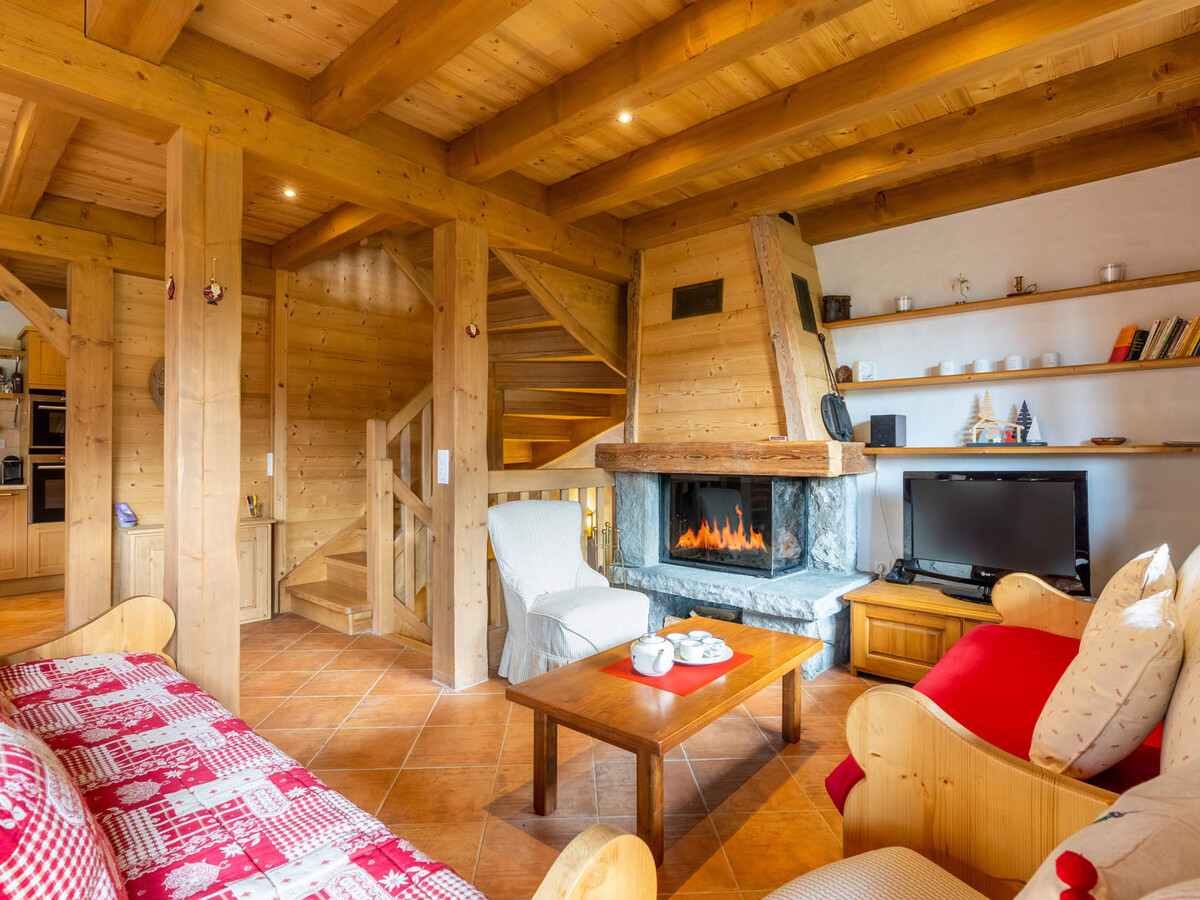 Chalet mitoyen 3 étoiles, 109 m², terrasse & garage à La Clusaz - Photo 1