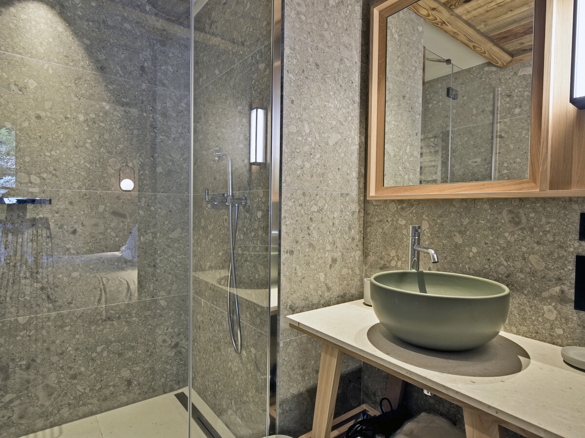Appart 3 chambres spa et conciergerie à Méribel - Photo 11