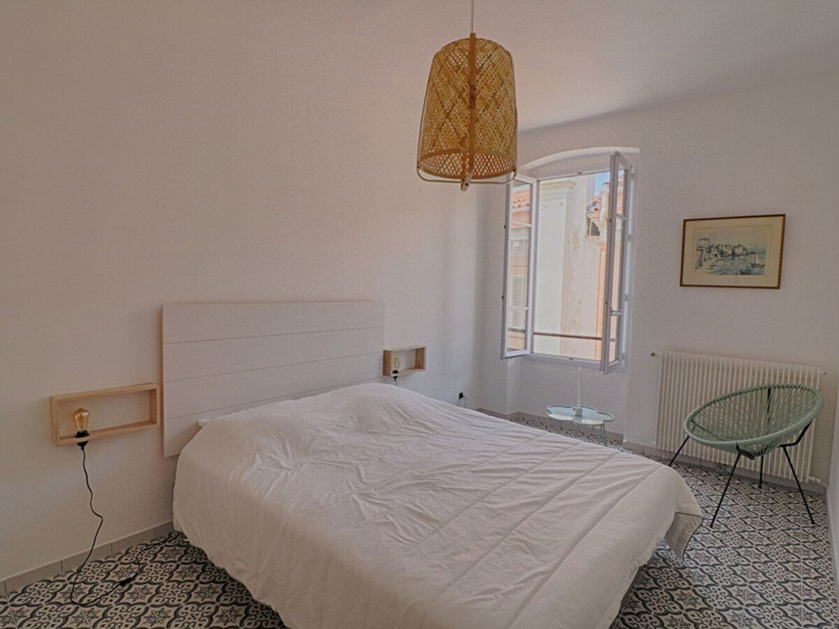 T3 Vieille Ville Ajaccio, vue citadelle, 4 pers - Photo 4