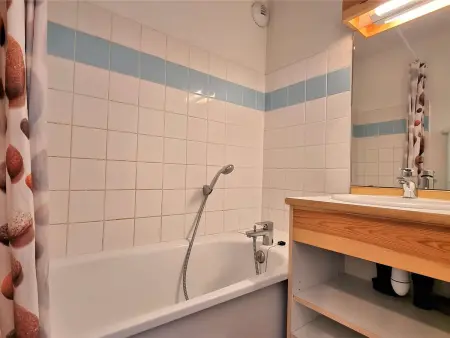 Appartement 4 pièces Le Dévoluy, 200m des pistes : photo 10