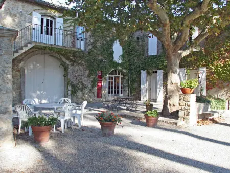 Gîte 55 m² dans un domaine viticole, 2 km de la plage : photo 9
