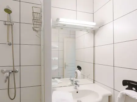 Gîte 55 m² dans un domaine viticole, 2 km de la plage : photo 10